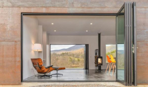 Modern Glass Bungalow with the best views in Asheville, Asheville